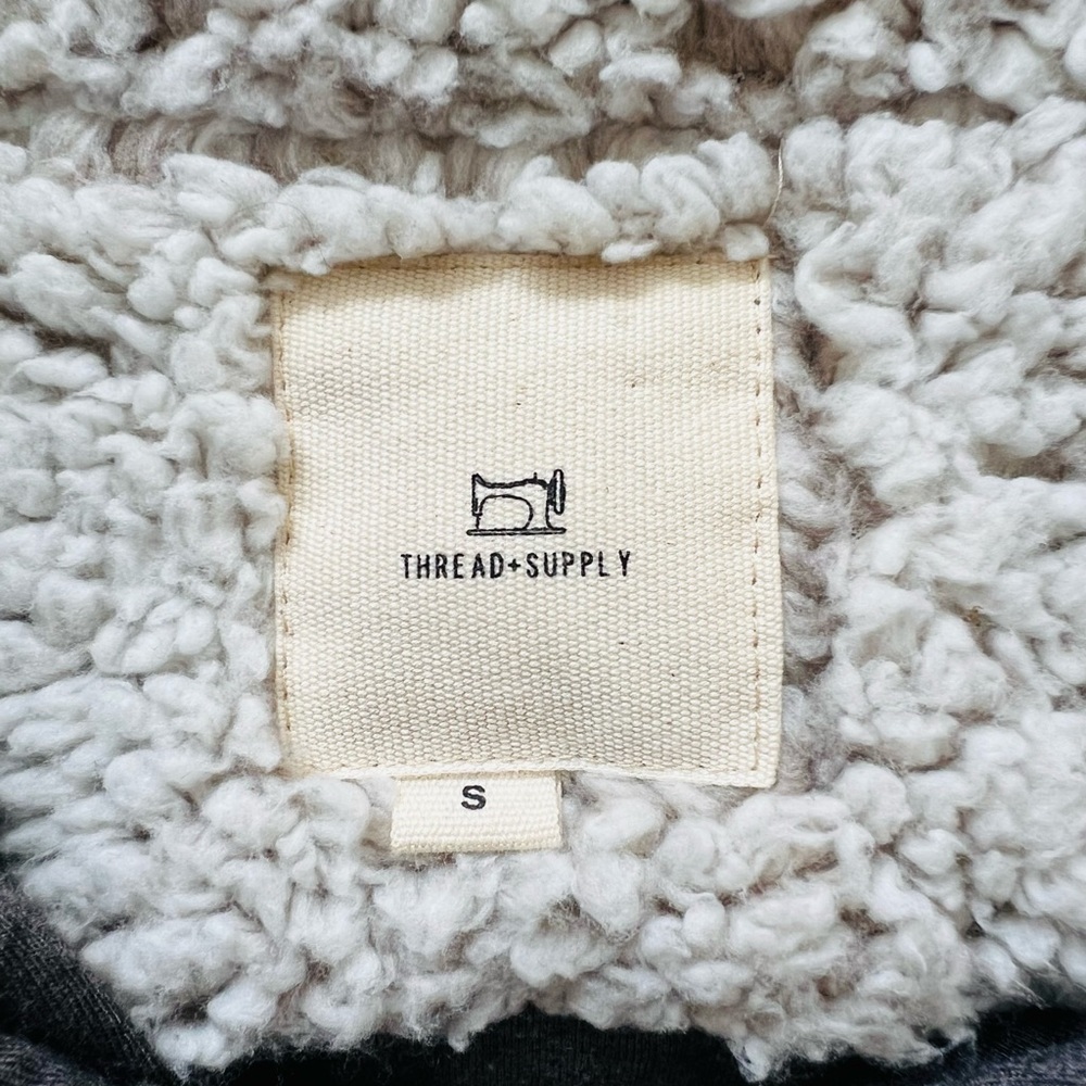 Thread+Supply Women’s Gray Small Pullover Sherpa,… - image 5